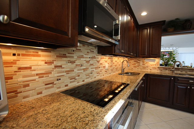 Ceramic Kitchen backsplash