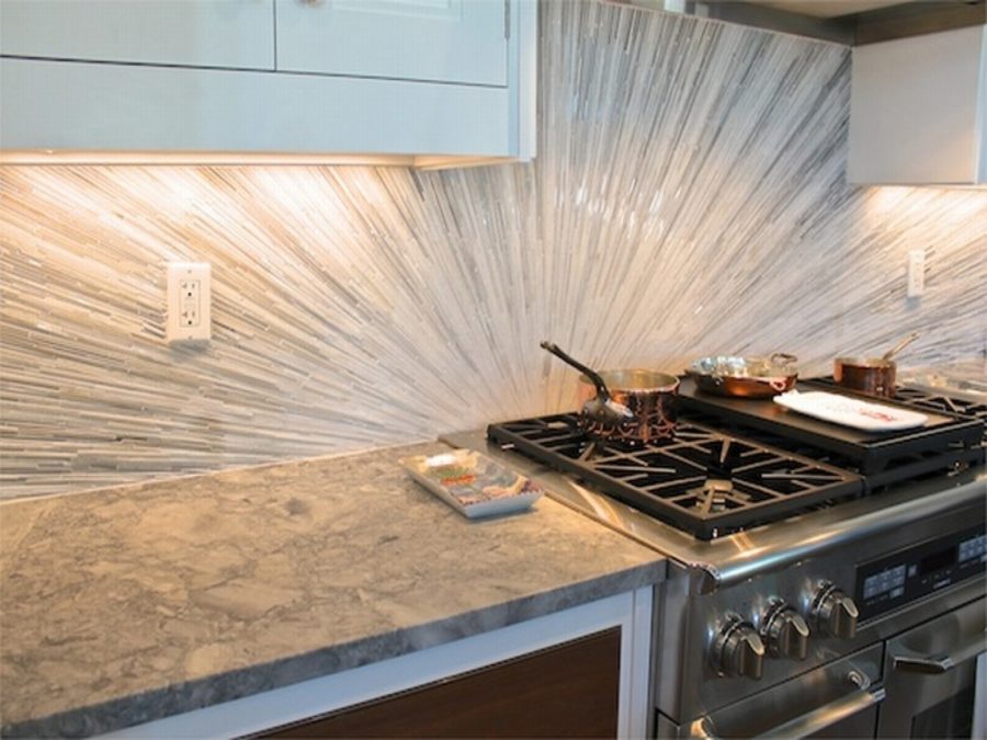 Glass Tile Kitchen Backsplash