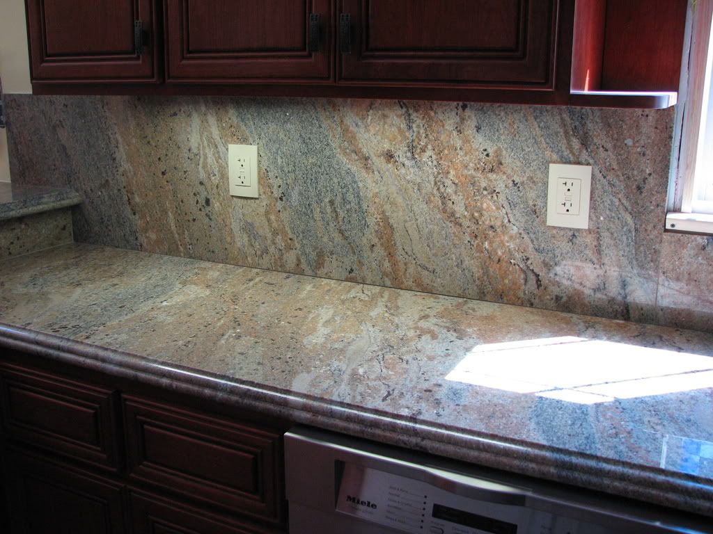 Granite kitchen backsplash